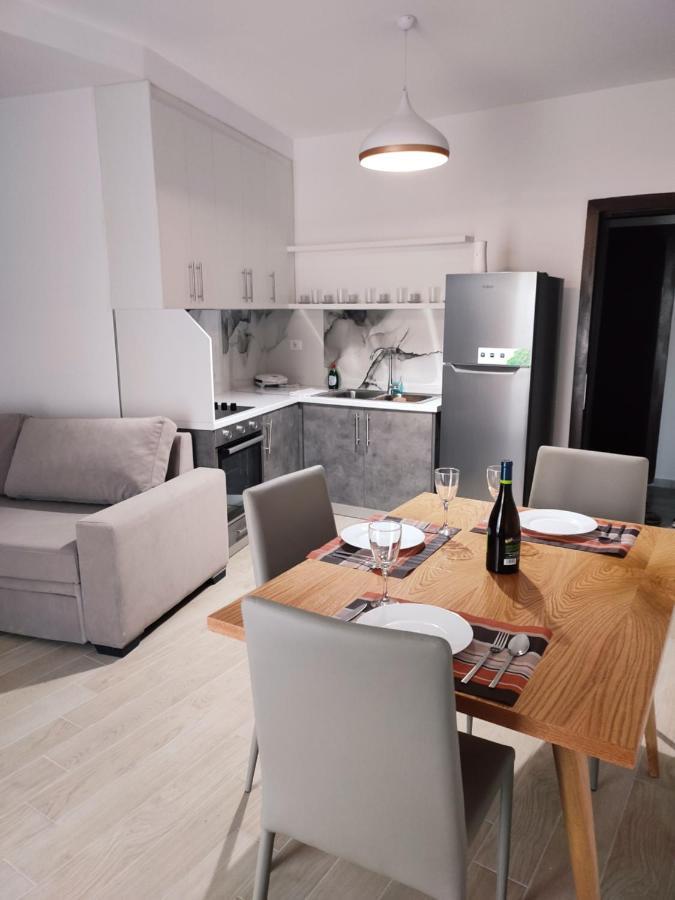 Proda Apartments Σαράντα Εξωτερικό φωτογραφία